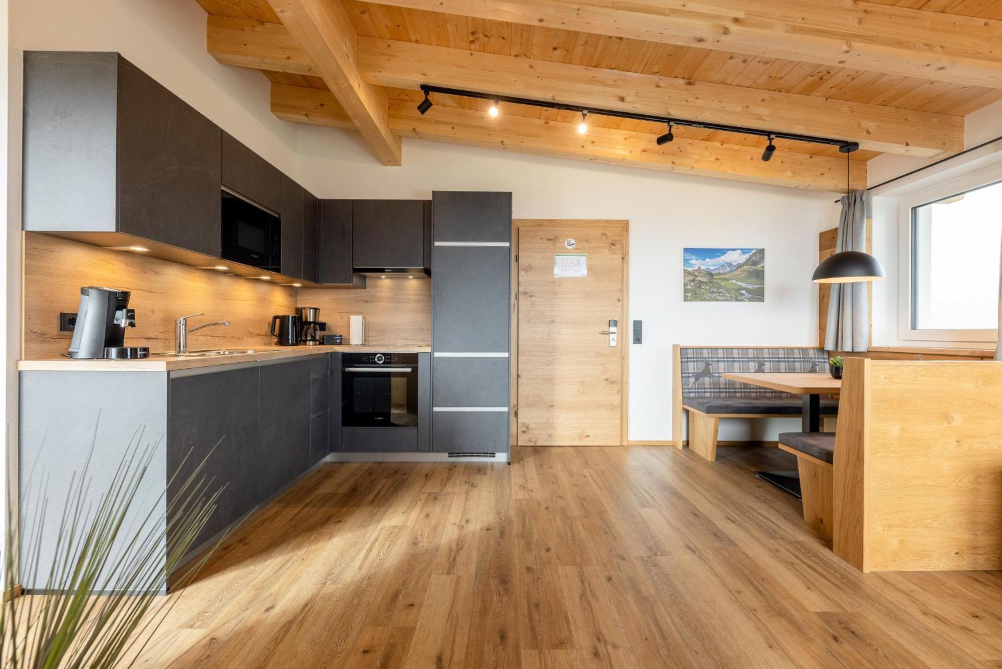 Apartments Am Bichl Фулпмес Екстериор снимка